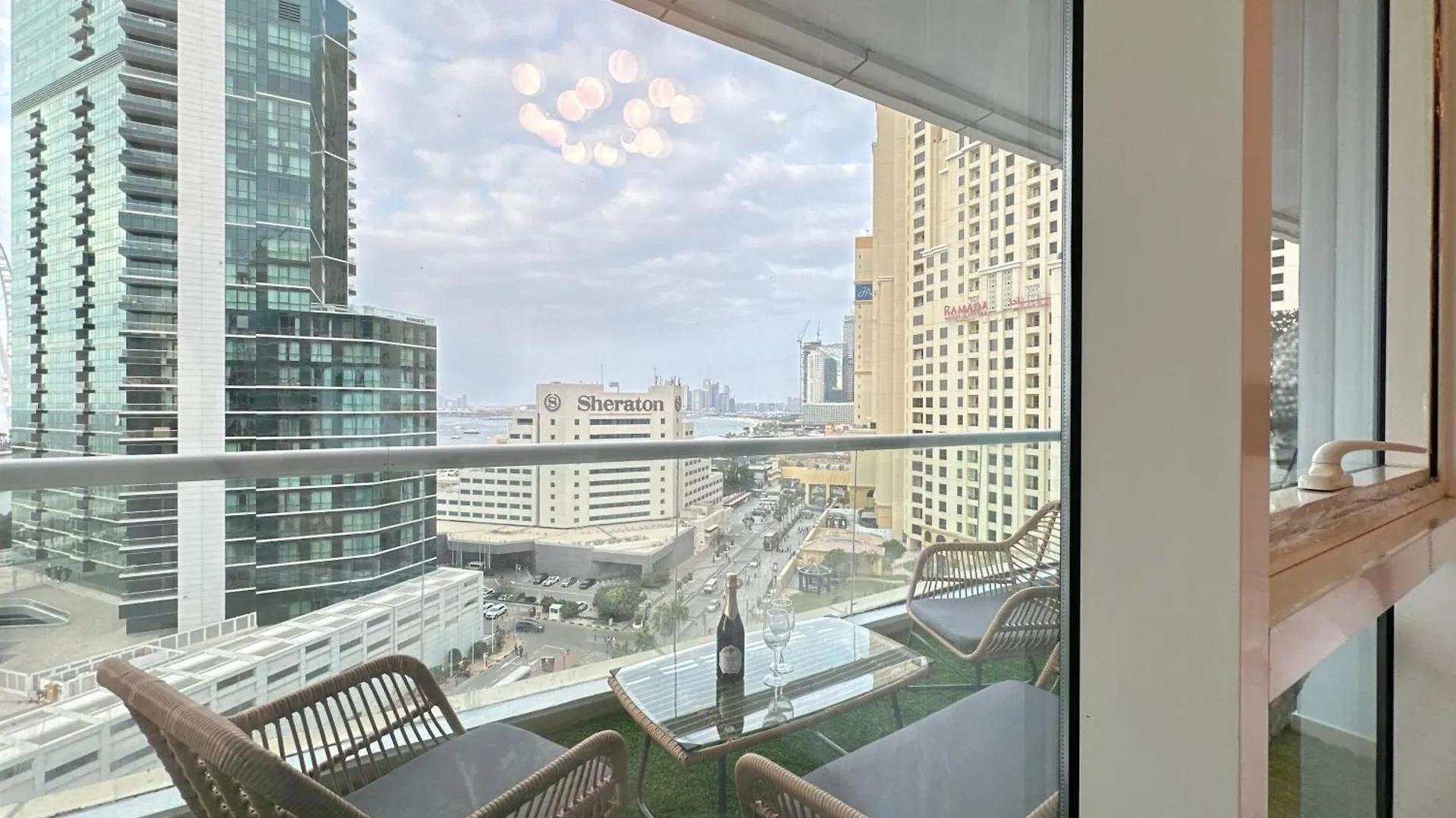 Appartamento Opulent Flat With Beach, Pool & Canal View In Jbr Dubai Emirati Arabi Uniti