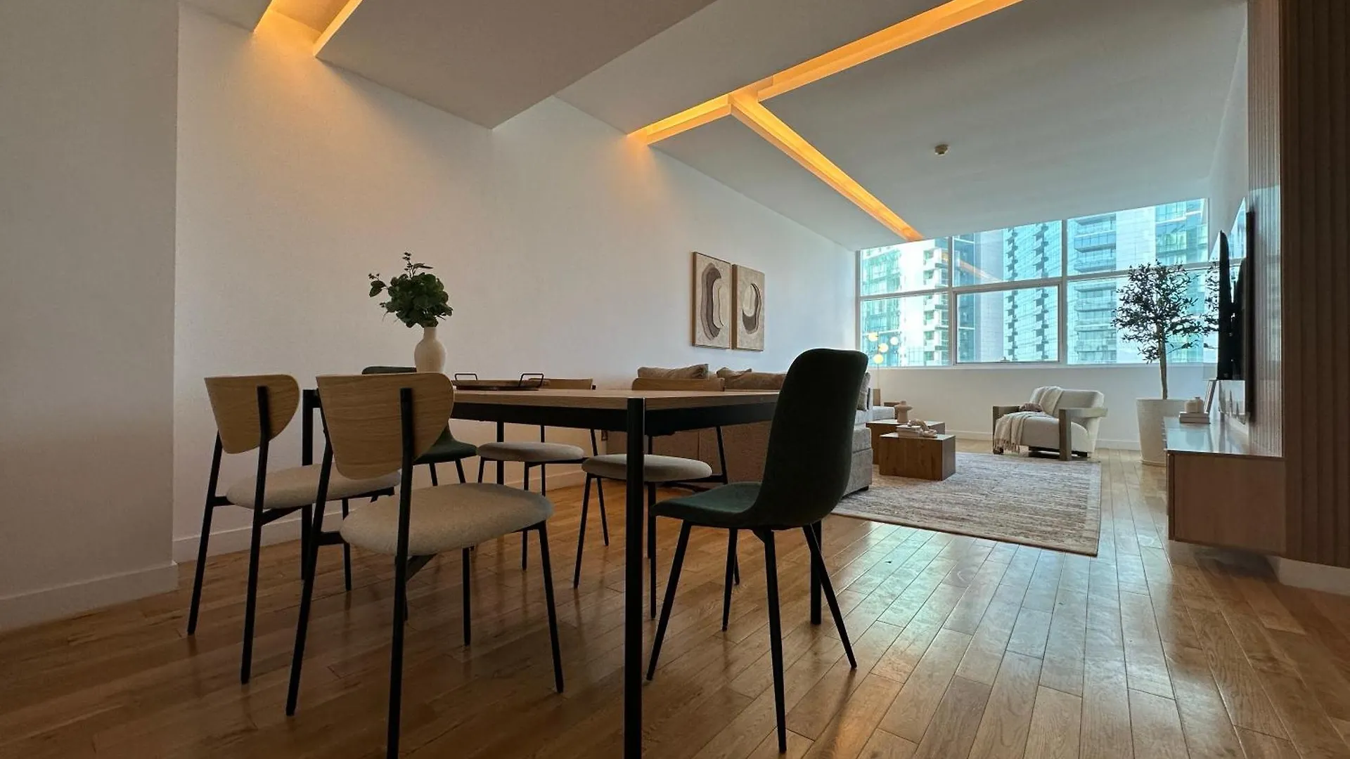 Apartment Opulent Flat With Beach, Pool & Canal View In Jbr Dubai United Arab Emirates