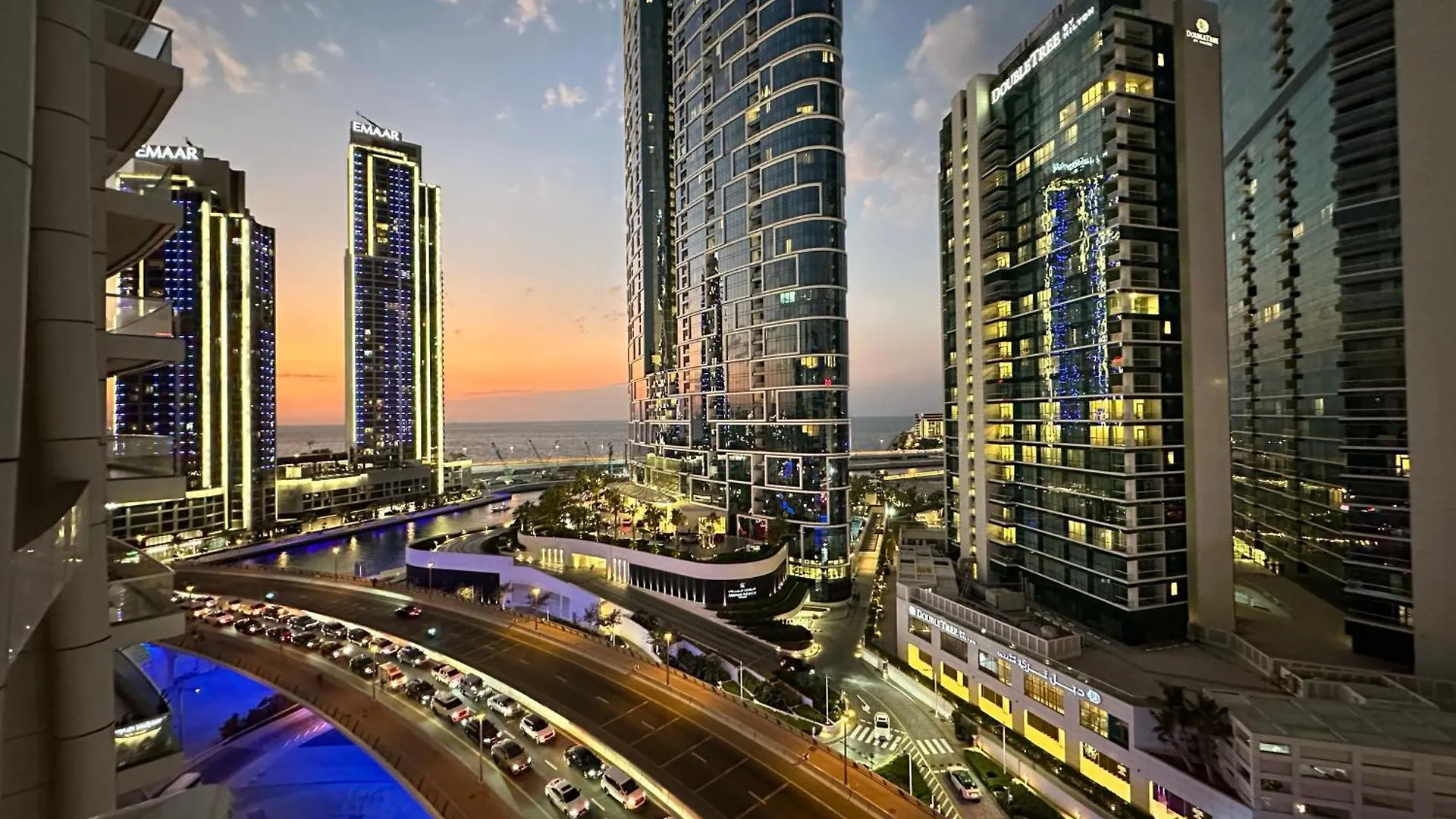 Opulent Flat With Beach, Pool & Canal View In Jbr Dubai 0*,