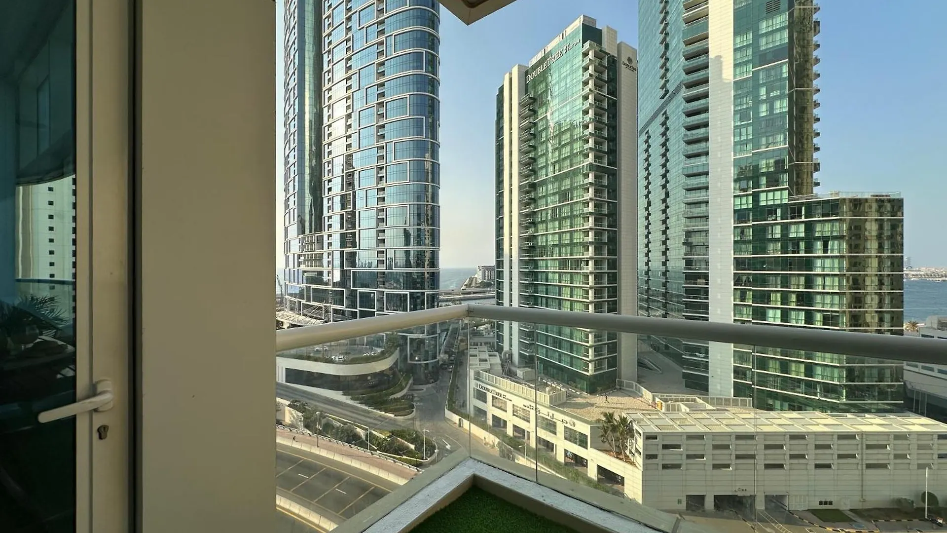 Apartment Opulent Flat With Beach, Pool & Canal View In Jbr Dubai United Arab Emirates