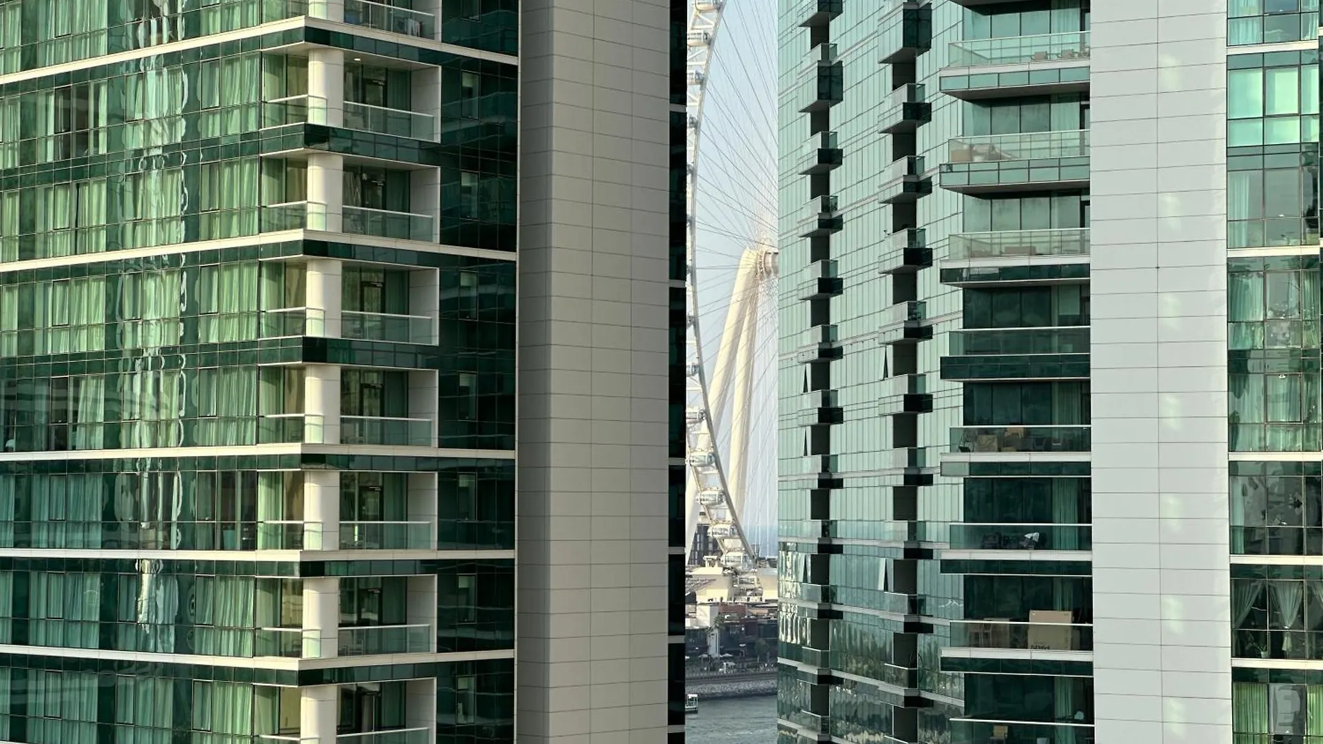 Opulent Flat With Beach, Pool & Canal View In Jbr Dubai United Arab Emirates